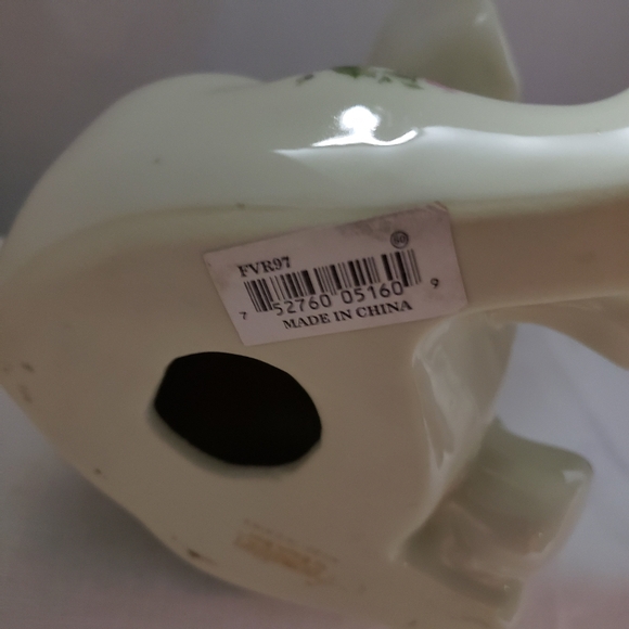 Vintage Porcelain Elephant from Formalities by Baum Brothers - Picture 7 of 9